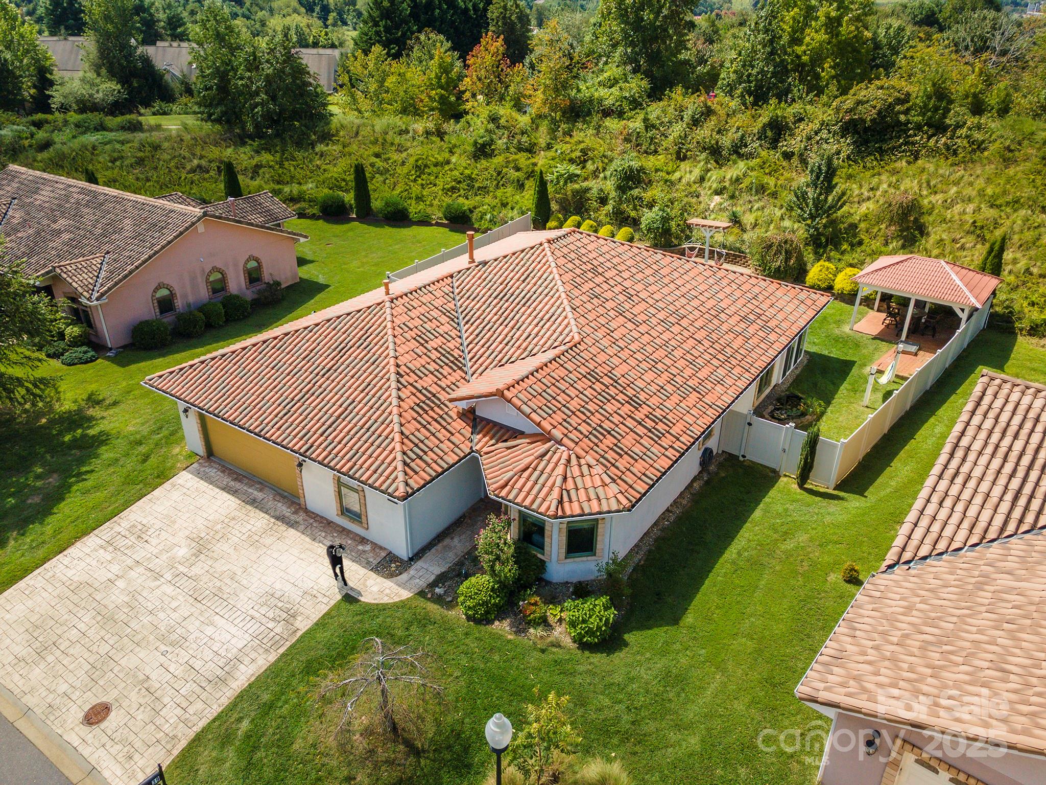 39 Pacifico Drive