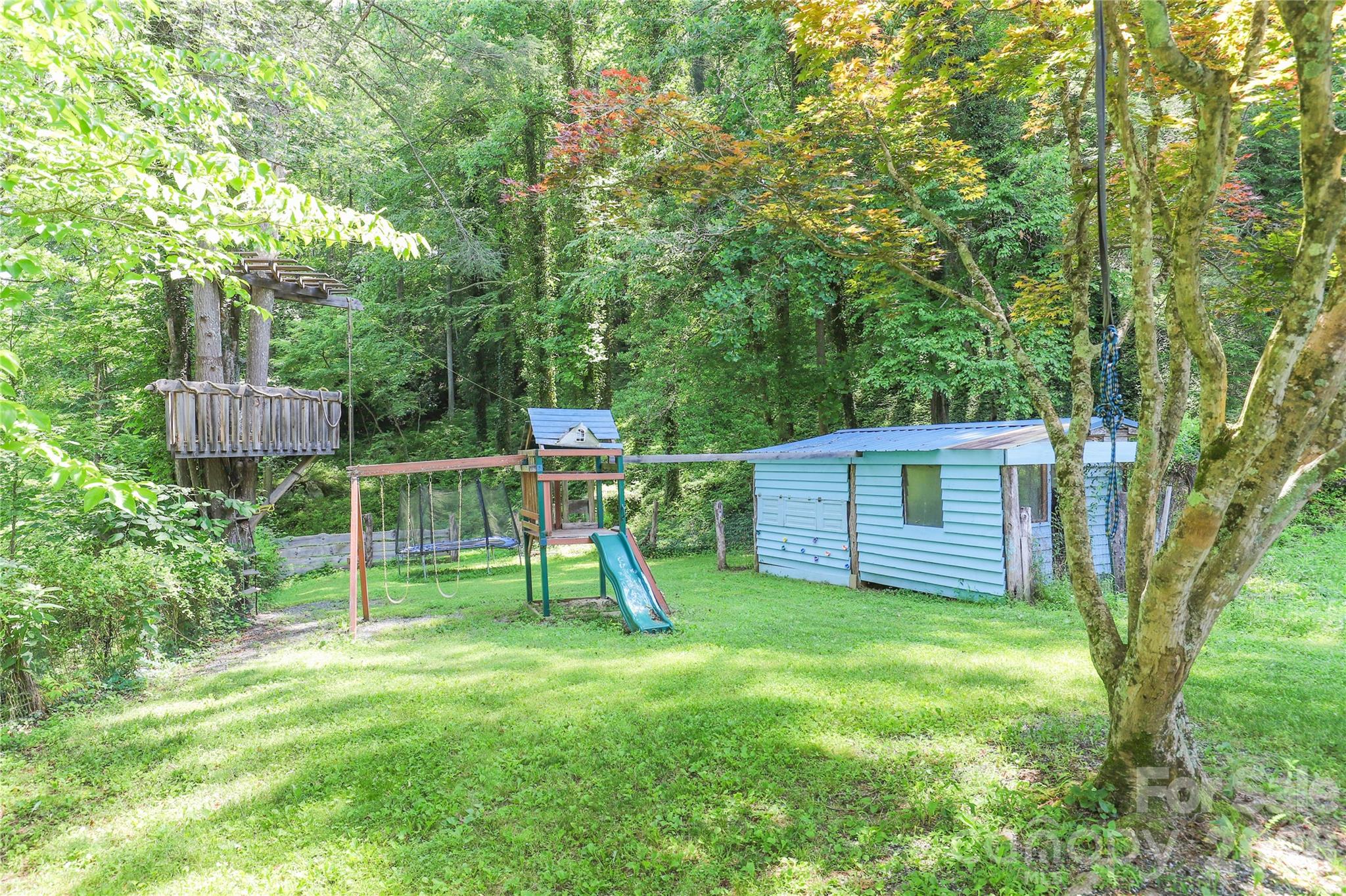 435 Mountain Cove Road