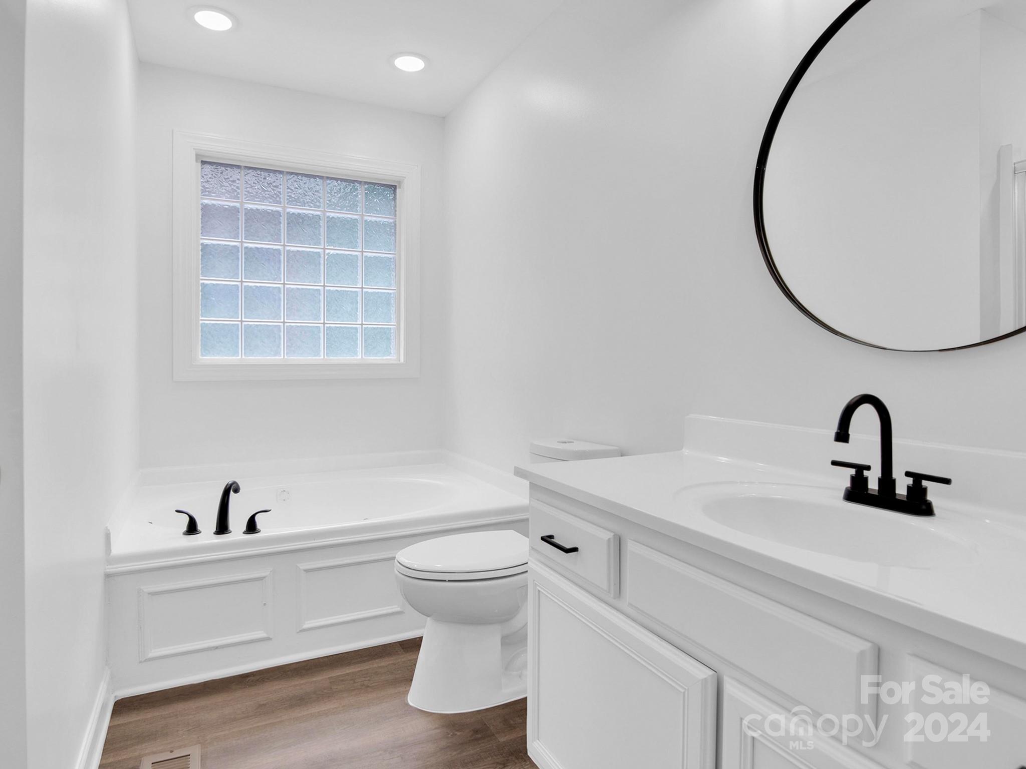 Ragin Estates - Residential