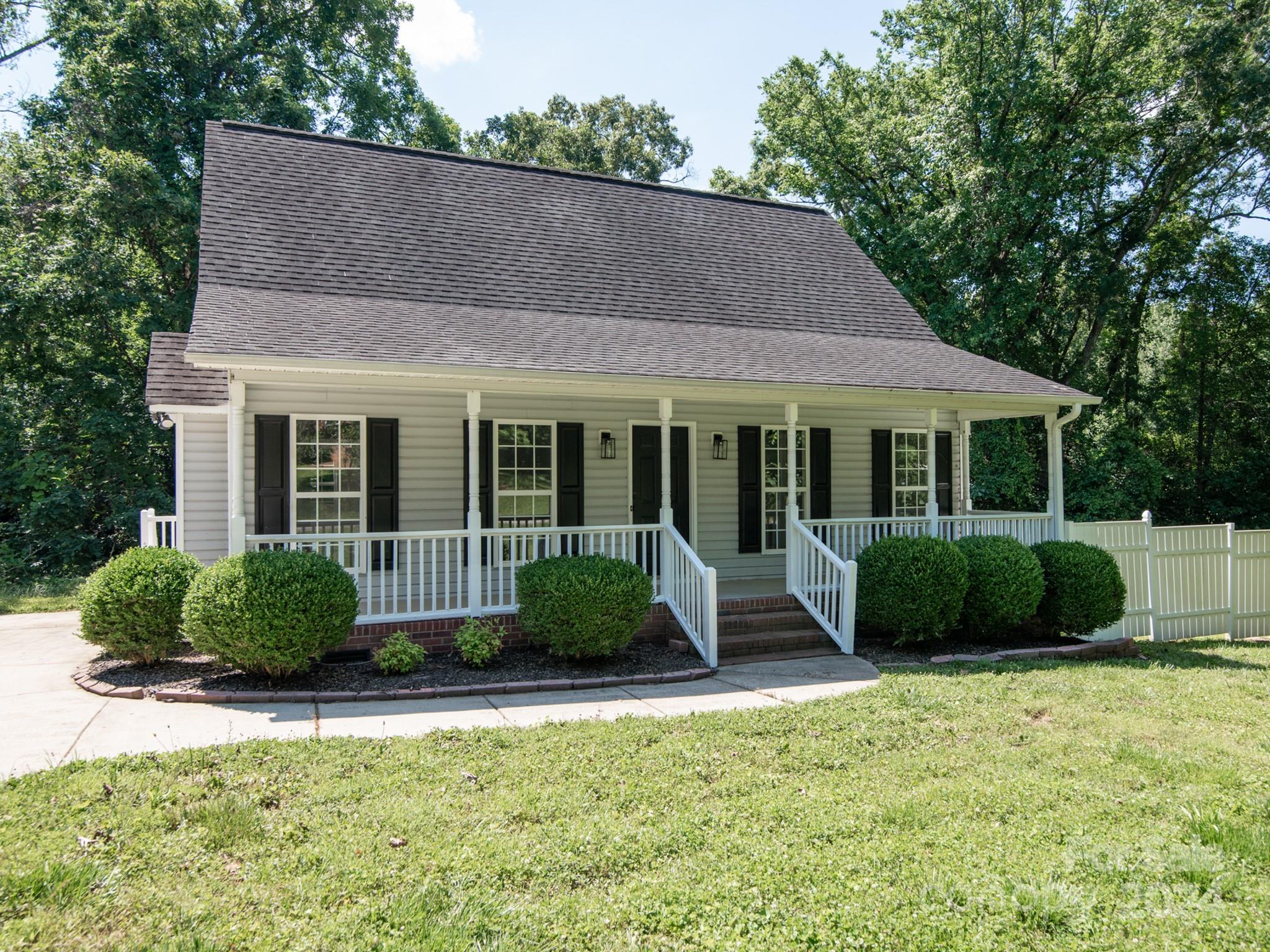 Ragin Estates - Residential