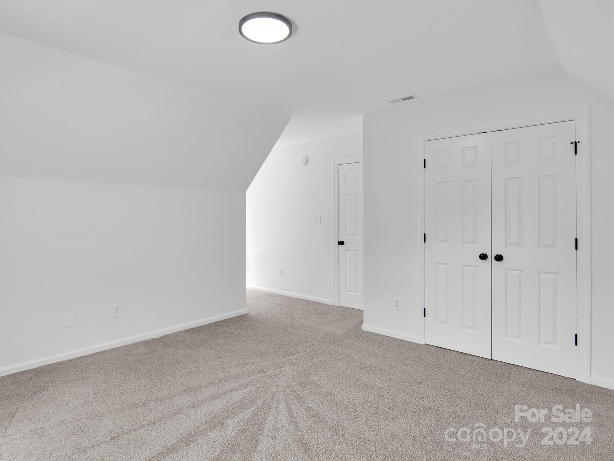 Ragin Estates - Residential