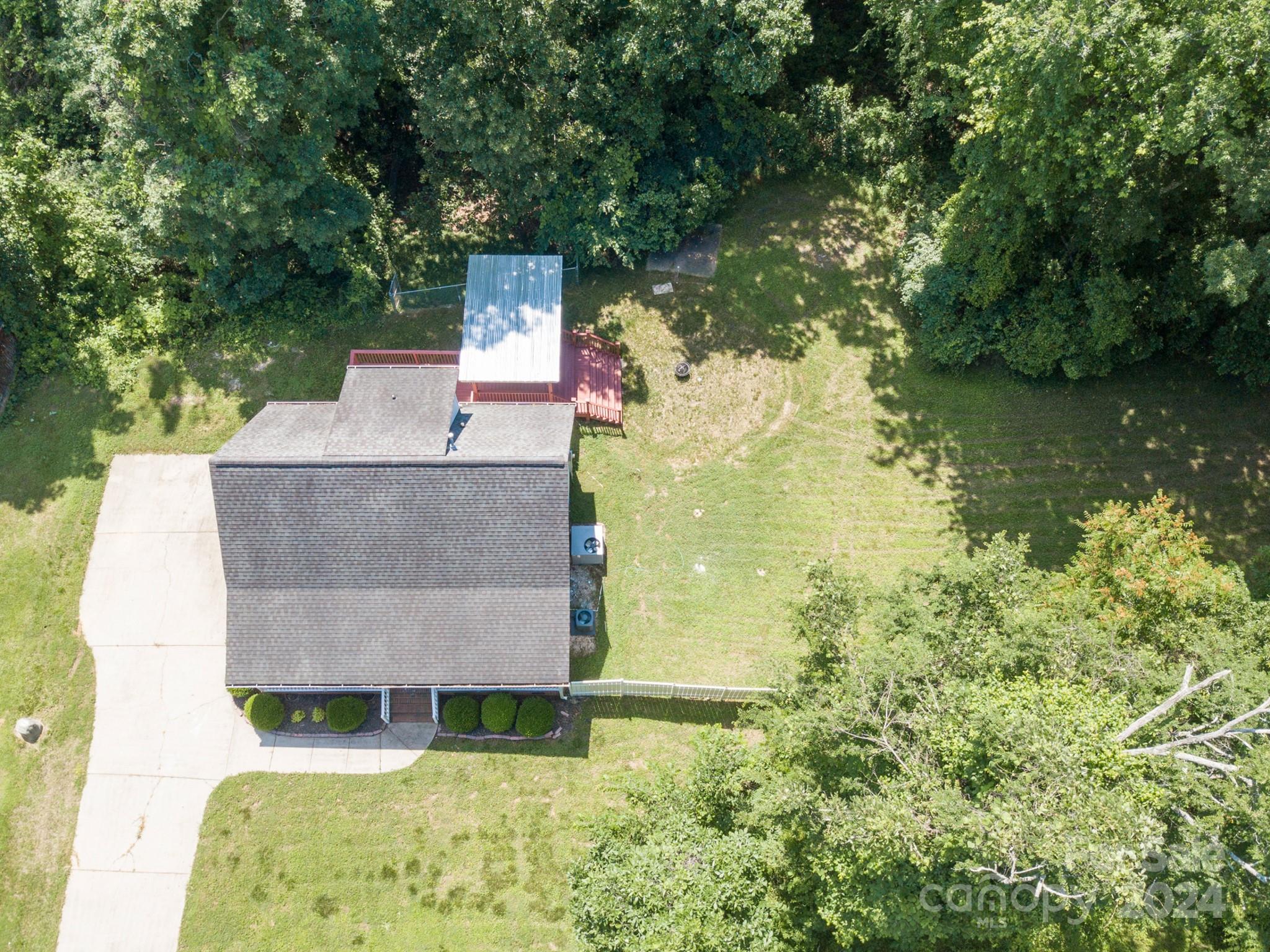 Ragin Estates - Residential