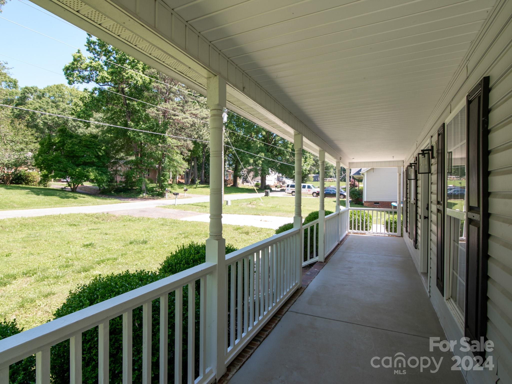 Ragin Estates - Residential