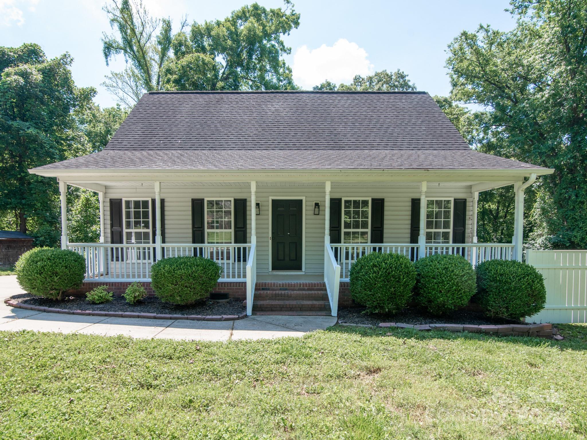 Ragin Estates - Residential