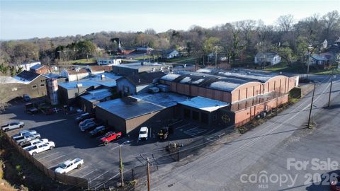 719 Old Lenoir Road Hickory NC 28601