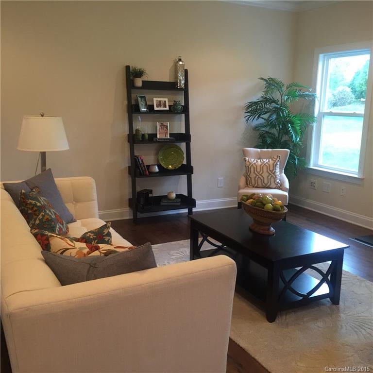 Olde Stonegate - Residential