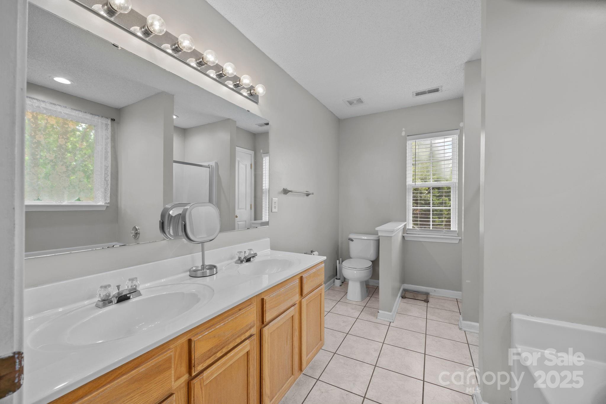 Fox Chase - Residential