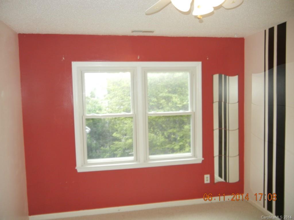 Brownes Ferry - Residential