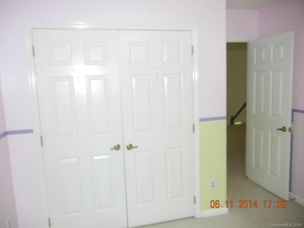 Brownes Ferry - Residential