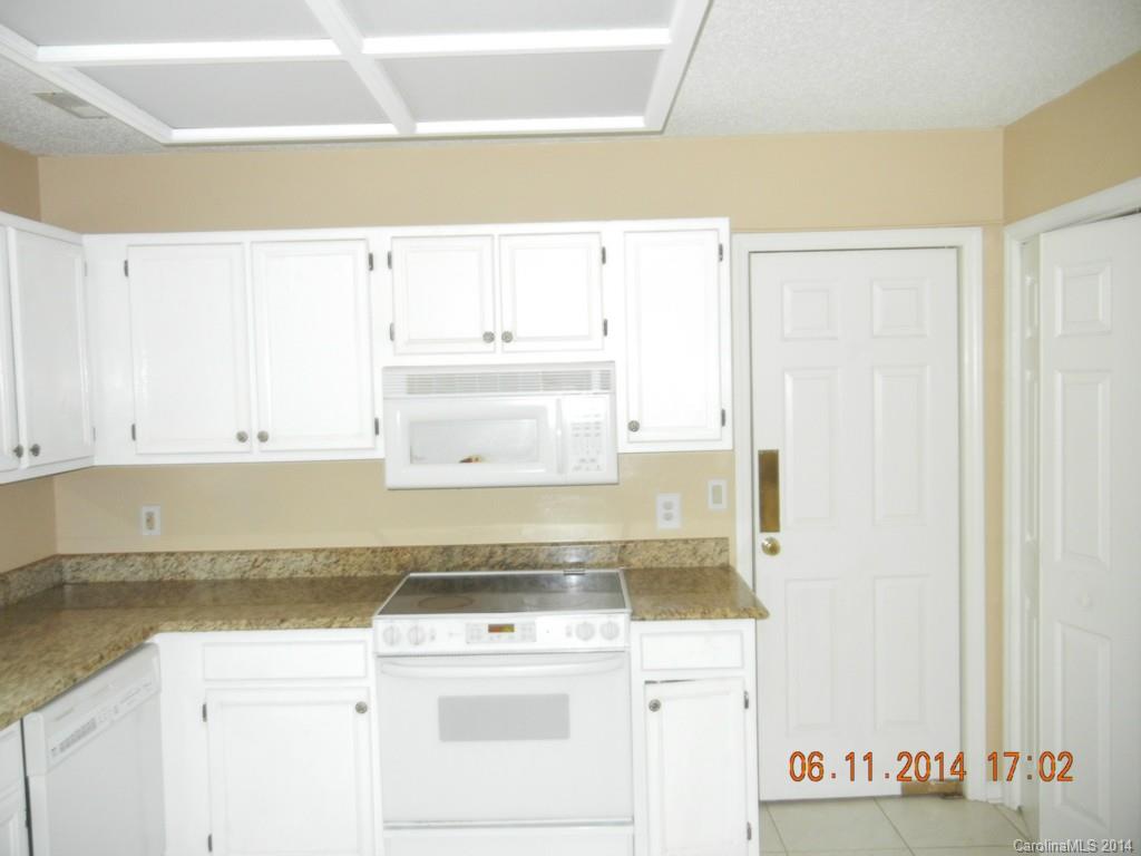 Brownes Ferry - Residential