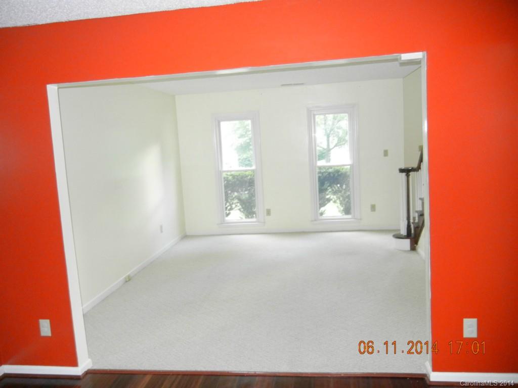 Brownes Ferry - Residential