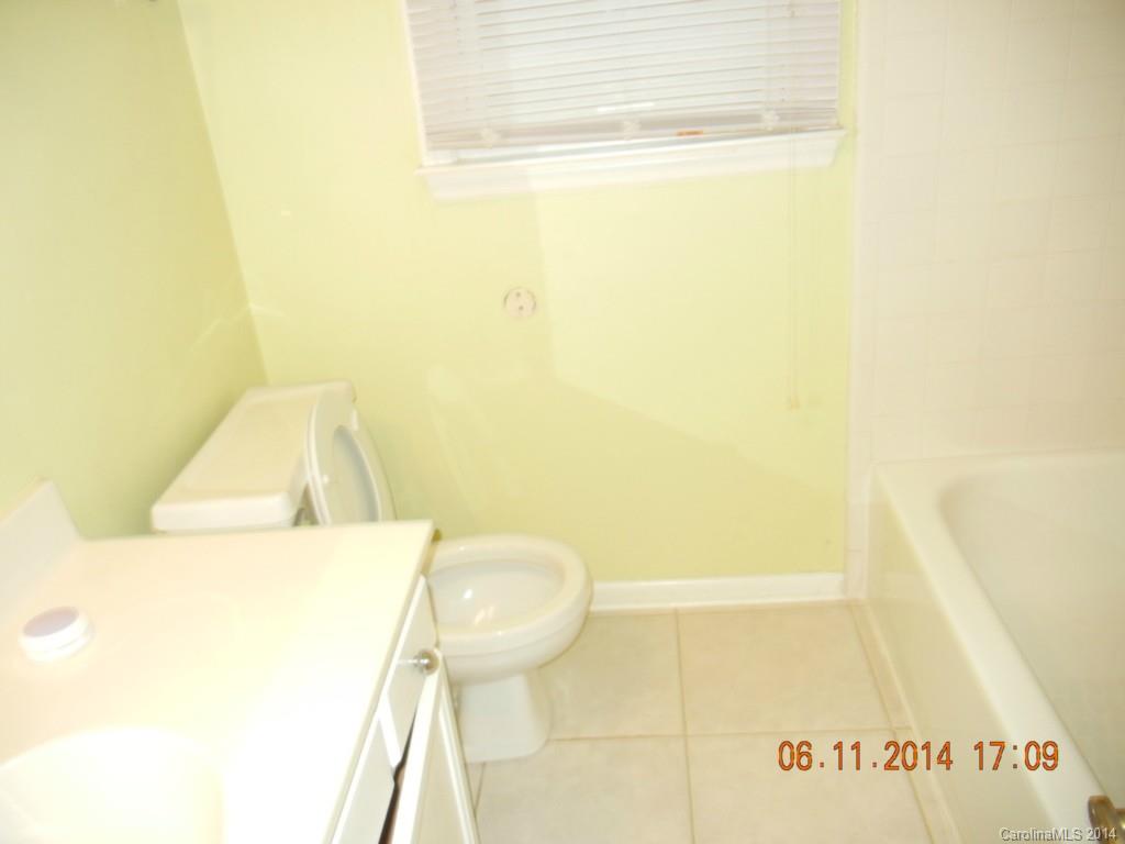 Brownes Ferry - Residential