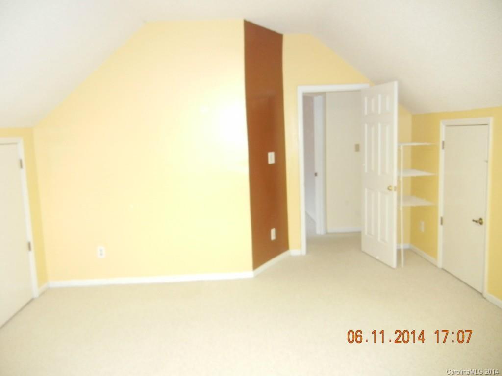 Brownes Ferry - Residential