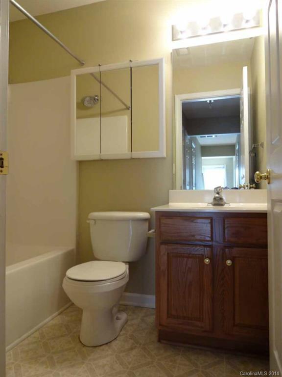 Oakhurst - Residential Lease