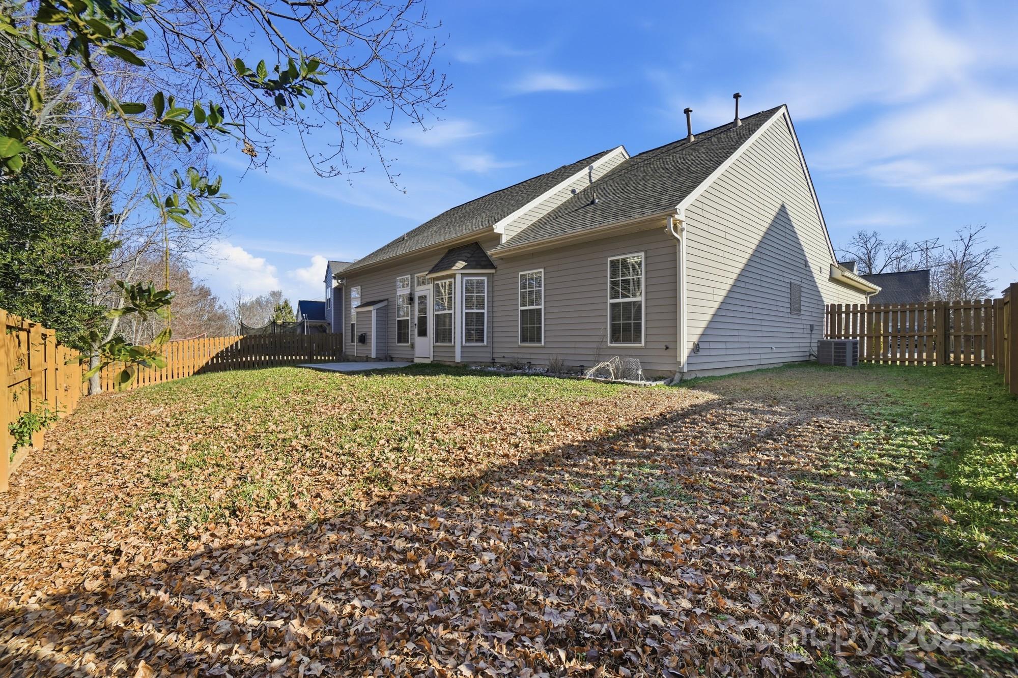 Autumn Cove at Lake Wylie - Residential