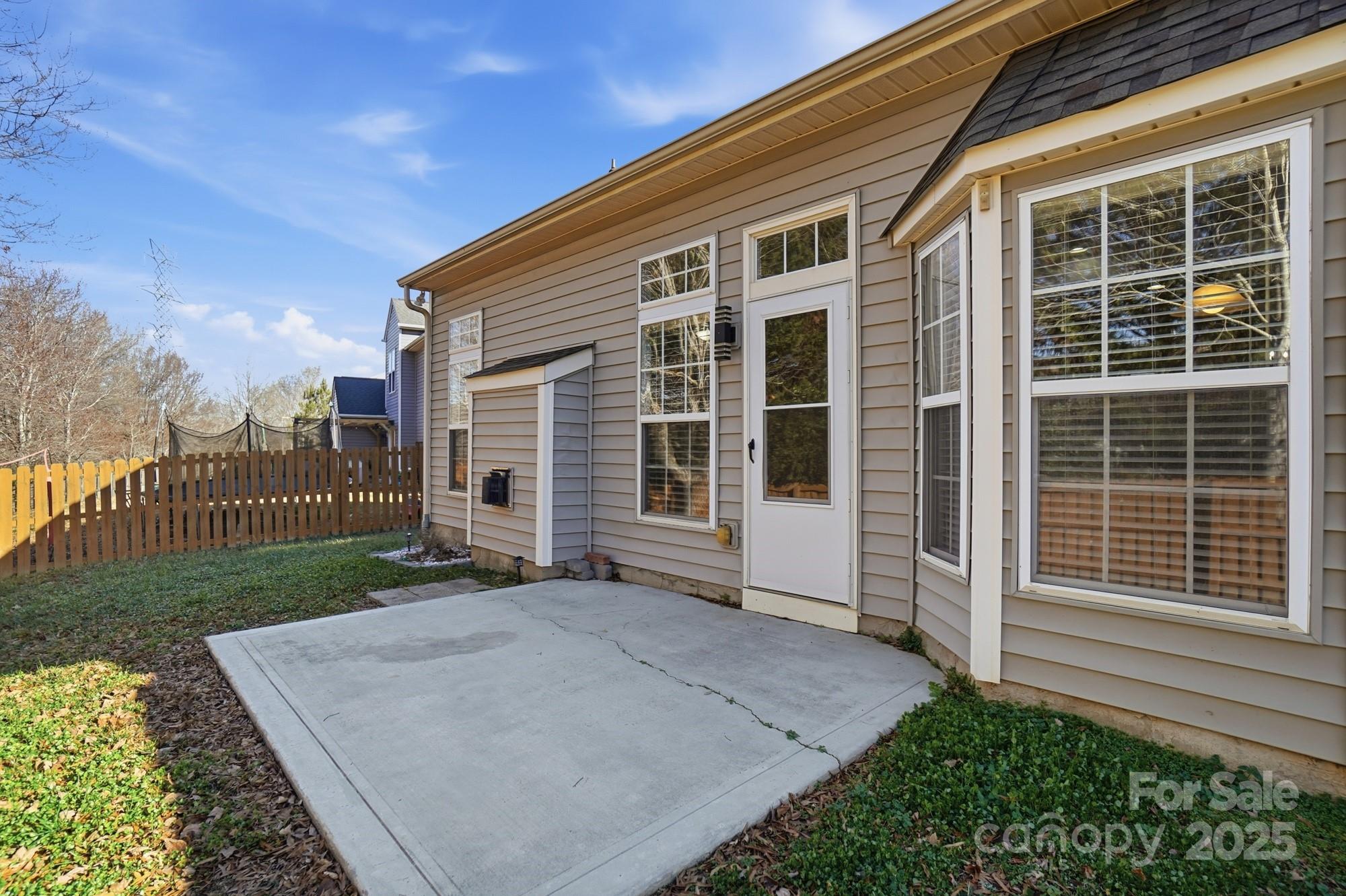 Autumn Cove at Lake Wylie - Residential