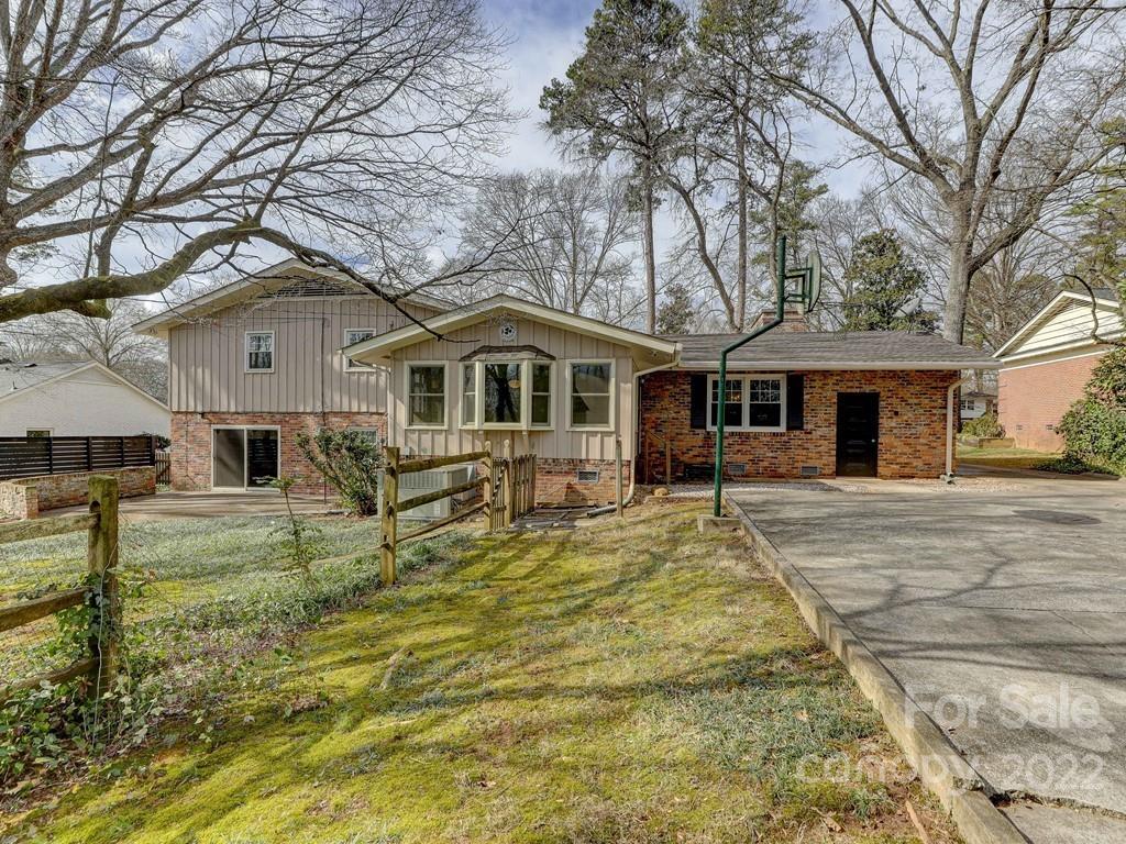 Lansdowne - Residential