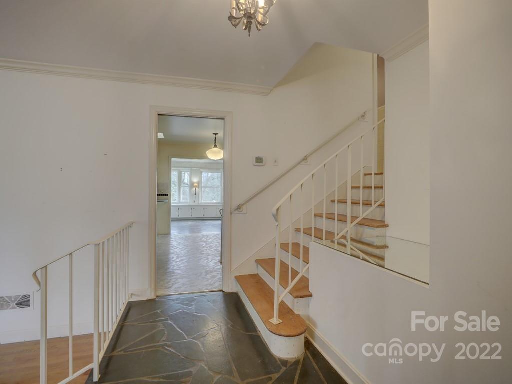 Lansdowne - Residential