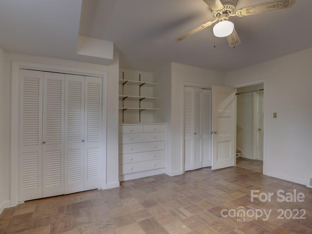 Lansdowne - Residential