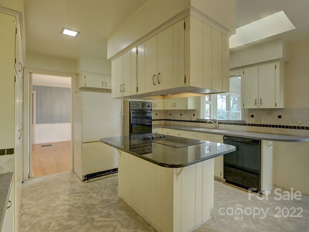 Lansdowne - Residential