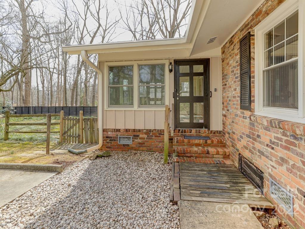 Lansdowne - Residential