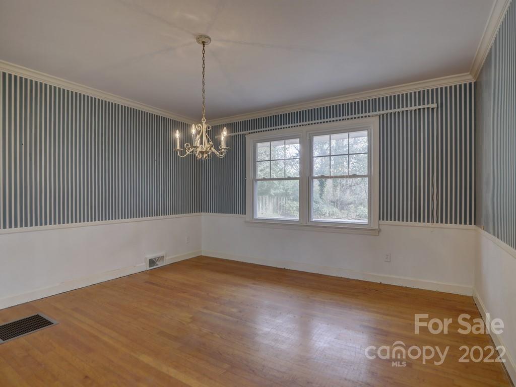 Lansdowne - Residential