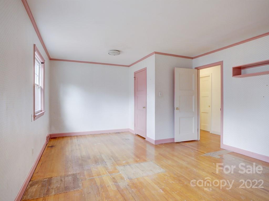 Lansdowne - Residential