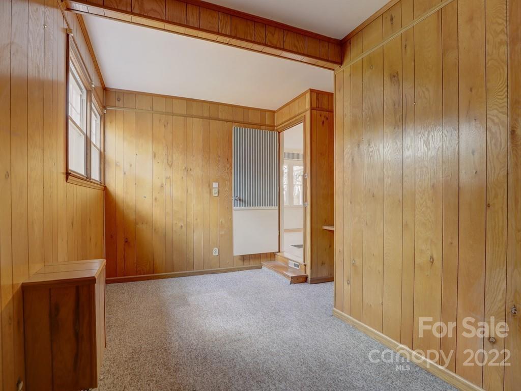 Lansdowne - Residential