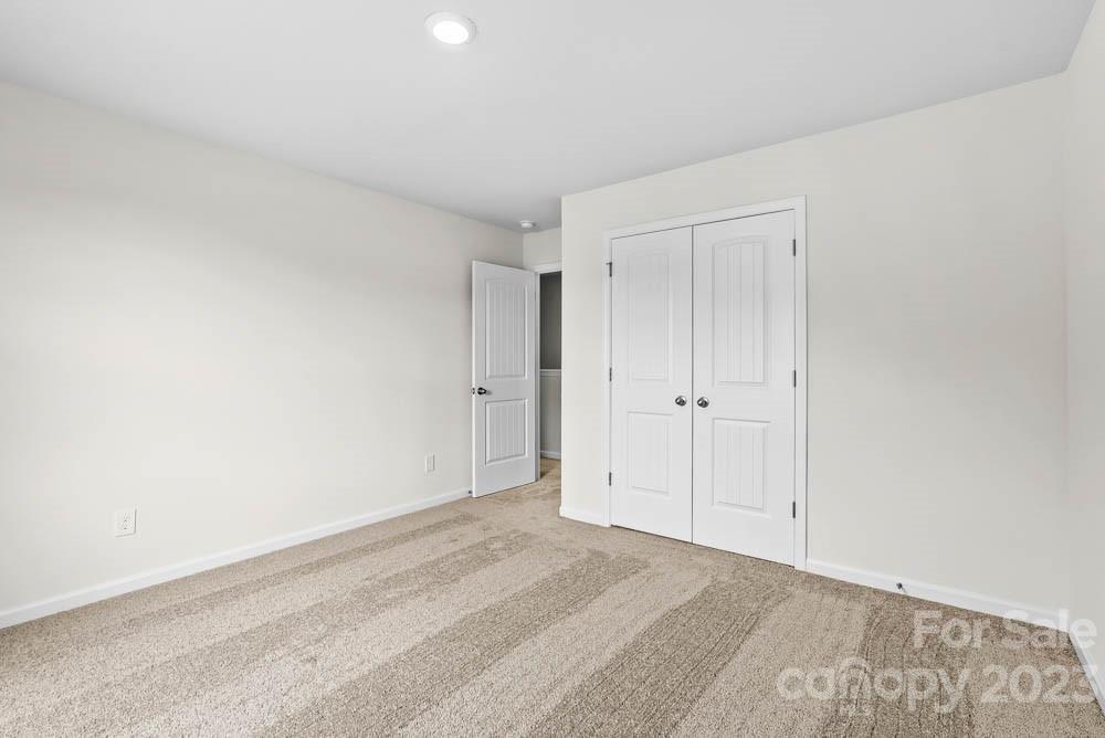 Knightsbridge - Residential