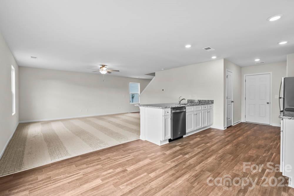 Knightsbridge - Residential