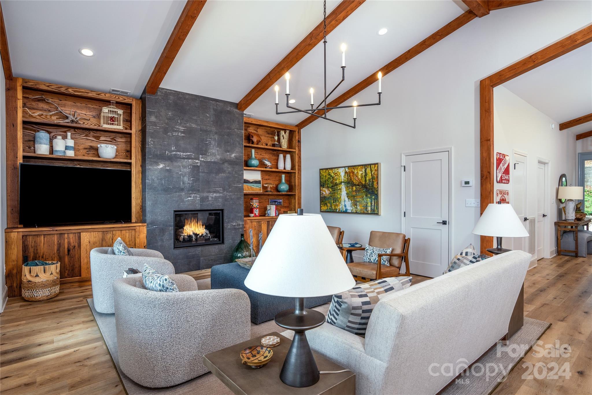 Lakeview Pointe - Residential