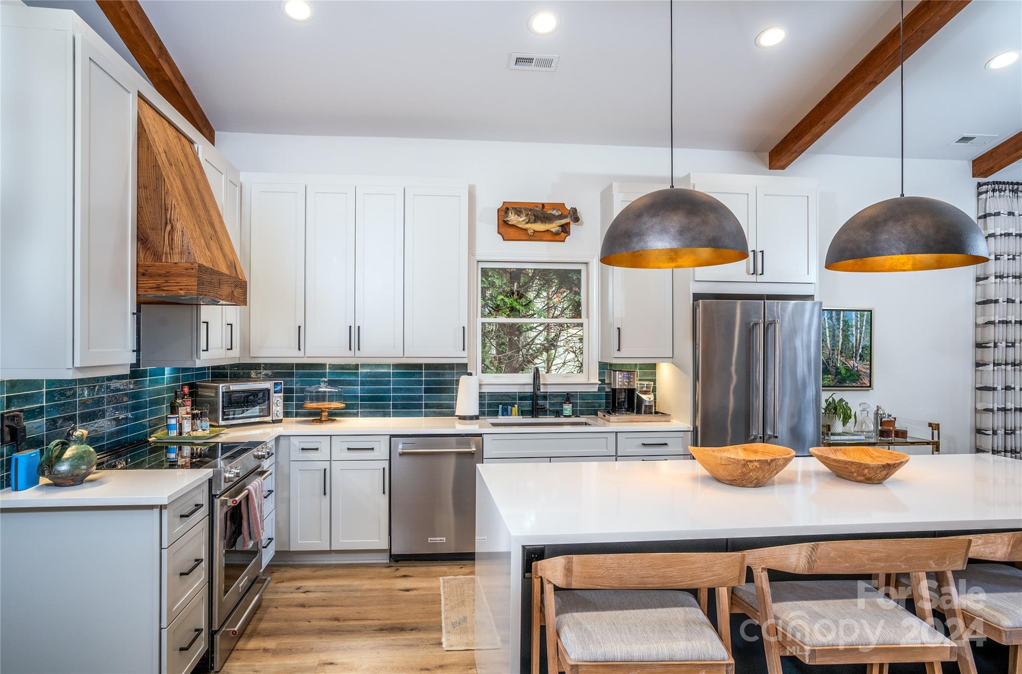 Lakeview Pointe - Residential