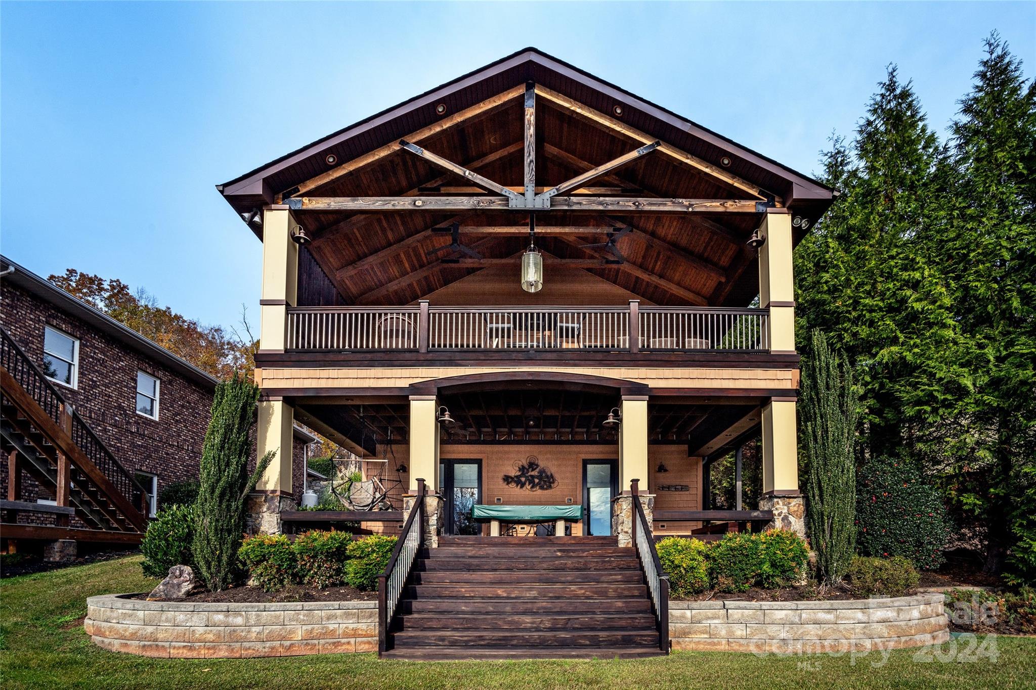 Lakeview Pointe - Residential