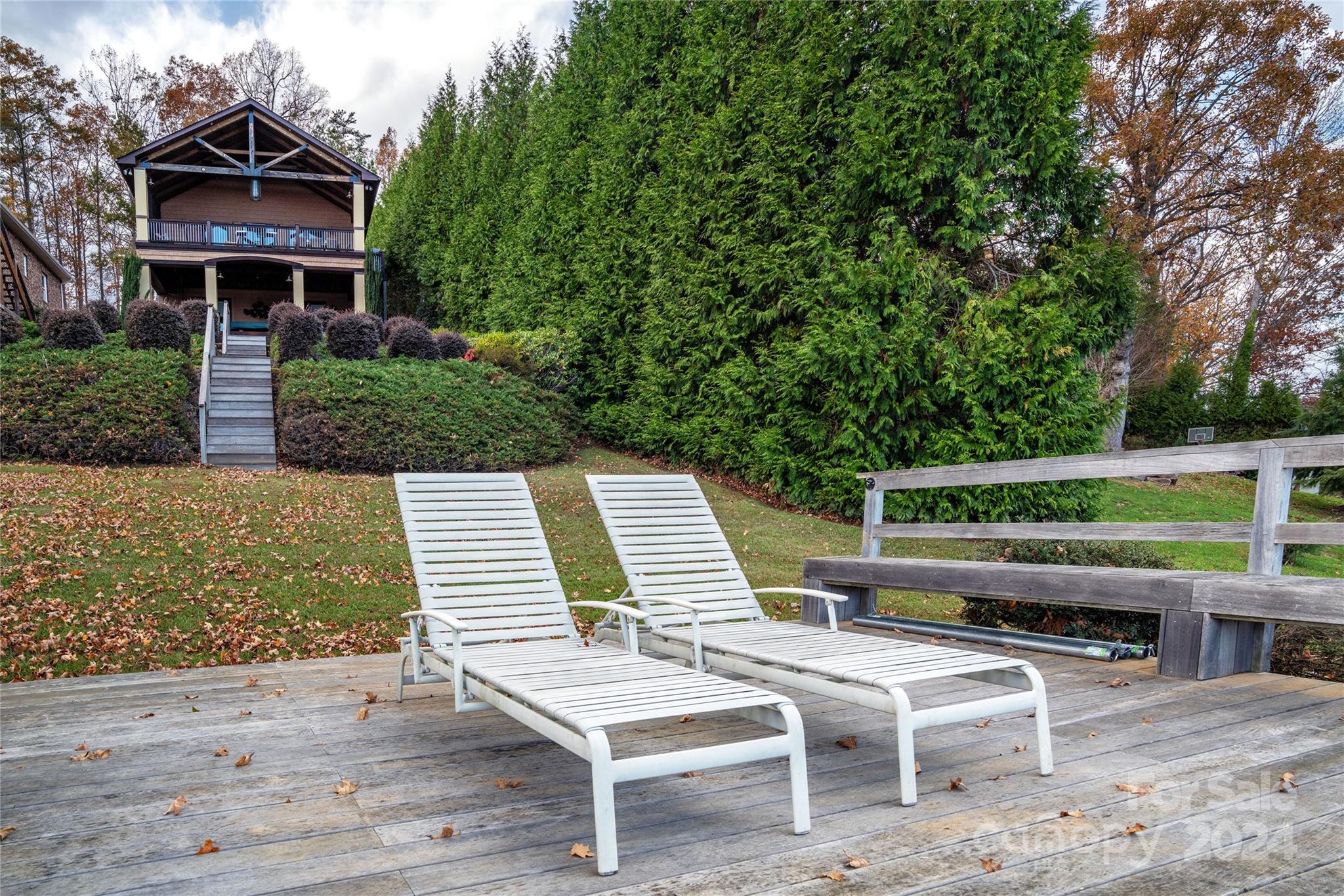 Lakeview Pointe - Residential