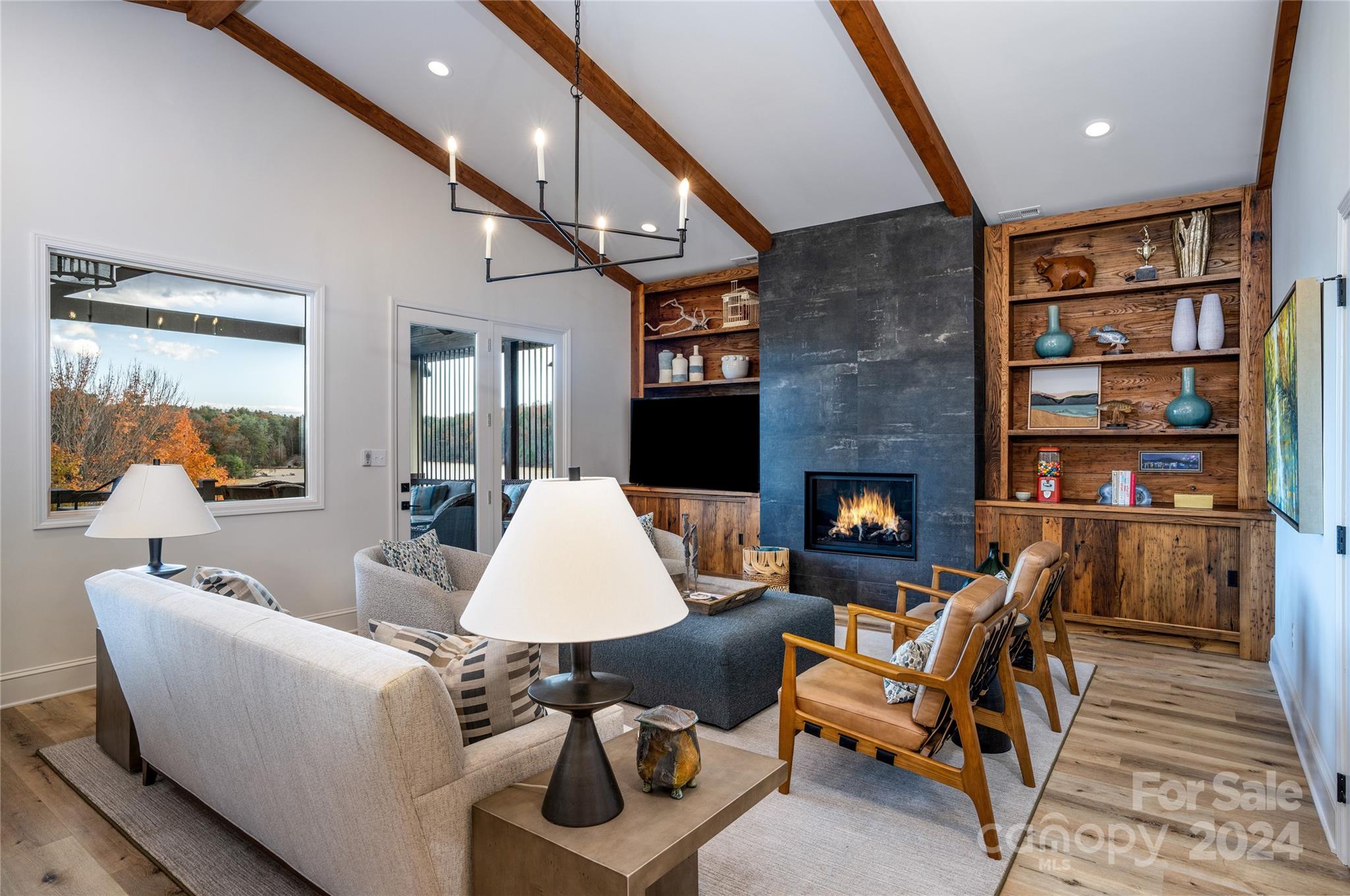 Lakeview Pointe - Residential