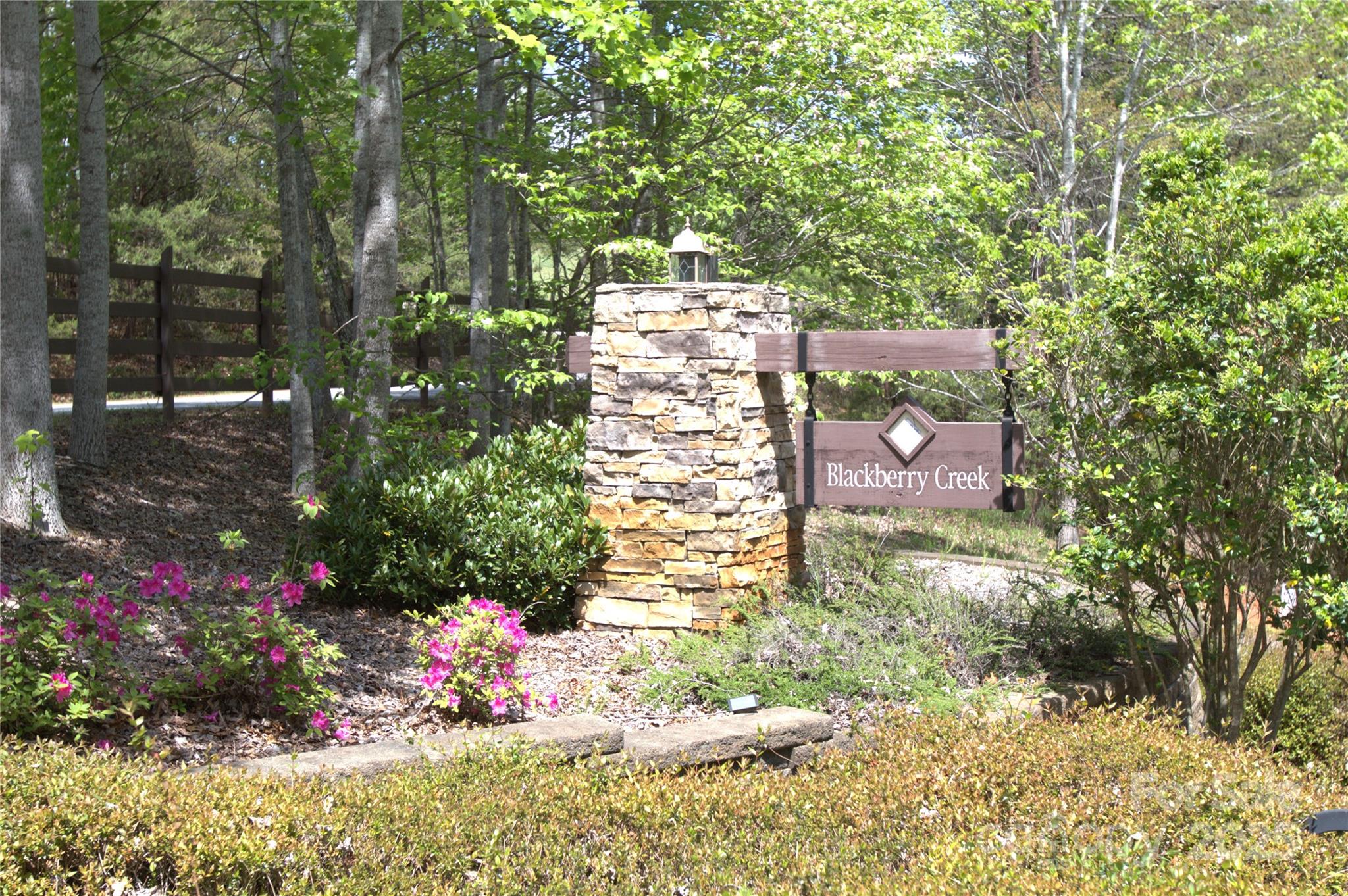 00 Dirksen Avenue 68