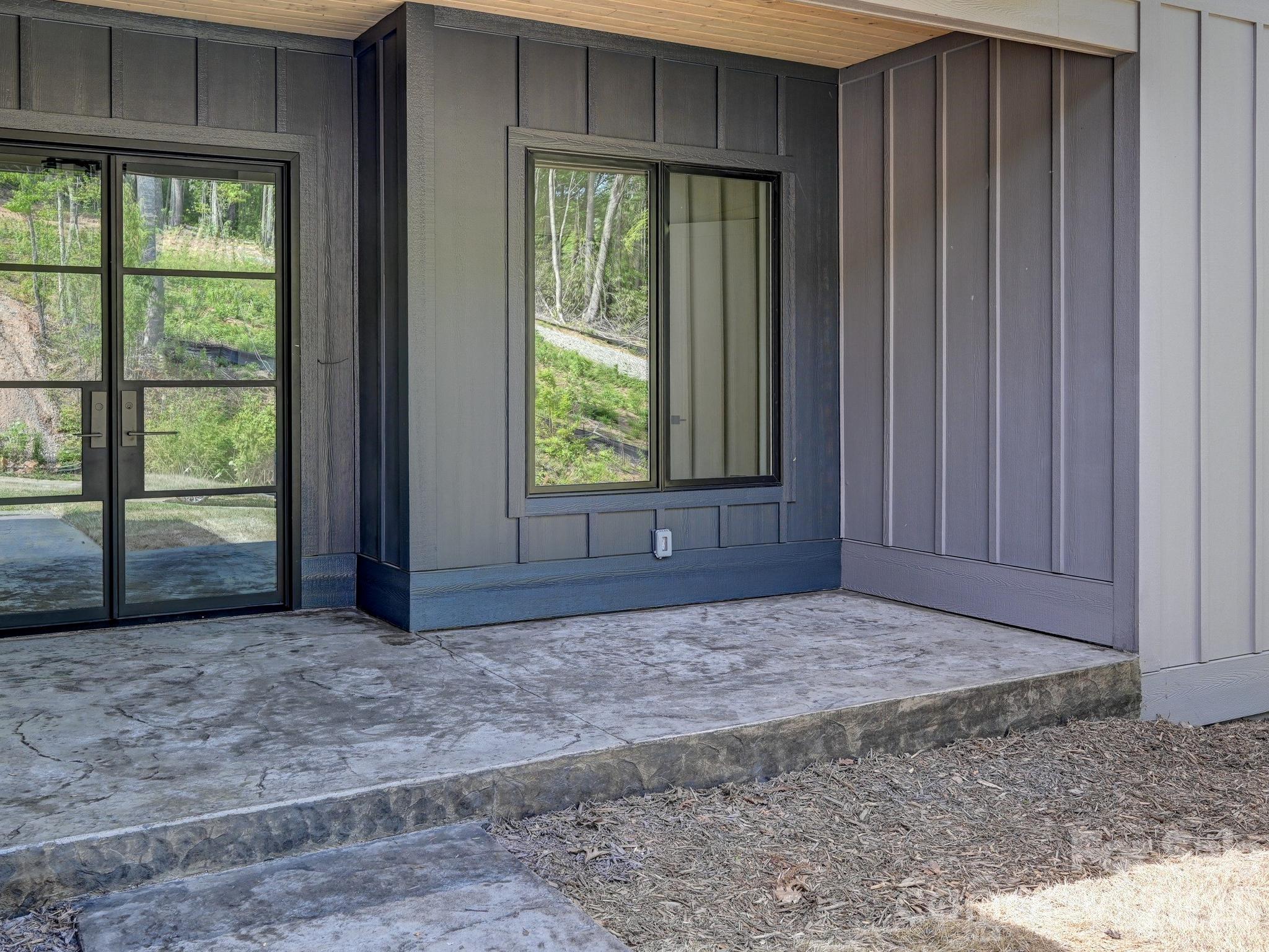 18 Erin Glen Court
