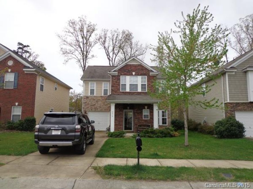 Gorgeous 3 bedroom 2 bath home located in the lovely St. Johns Forest subdivision. The stone and brick front on this home gives it class and uniqueness. This home has a great floor plan, with a living room, dinning room and an absolutely stunning kitchen and half bath on the main level. Up stairs has a loft area, 3 bedrooms and 2 baths!!! Must see this home to fully appreciate what it has to offer.