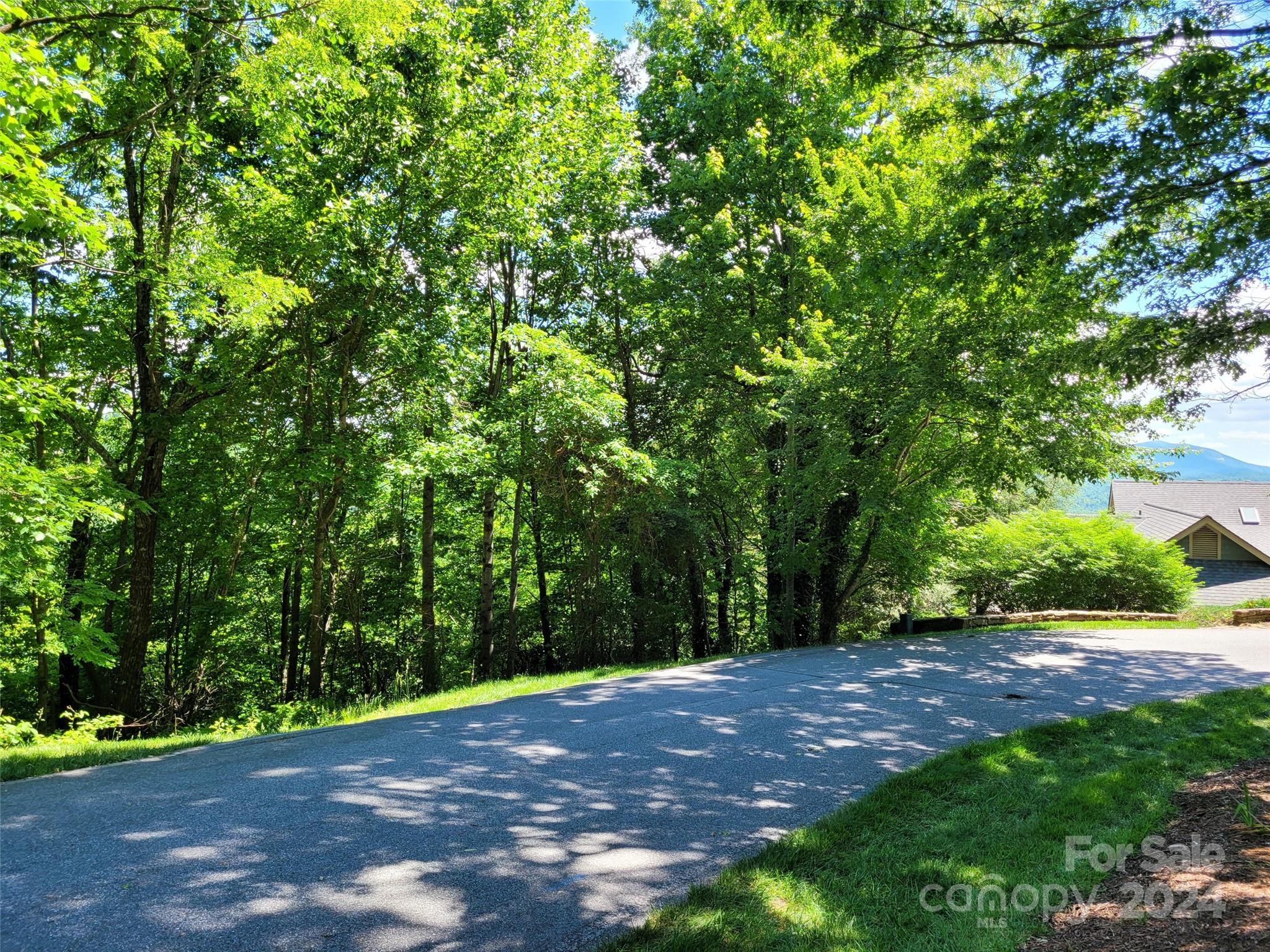 Champion Hills - Land