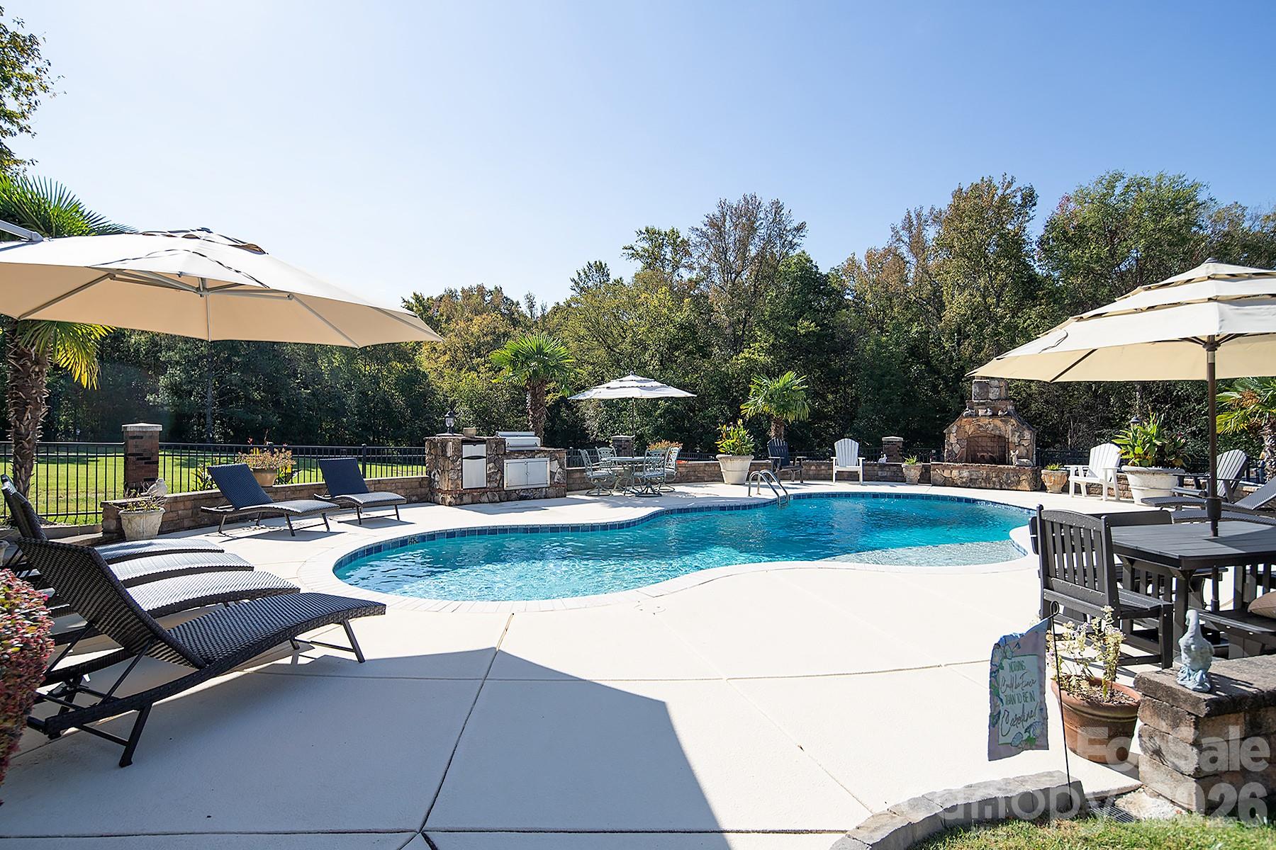 Hawk Hill - Residential