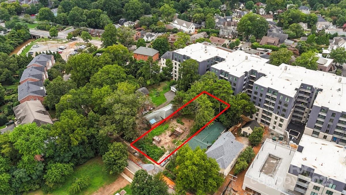 1645 Lombardy Circle