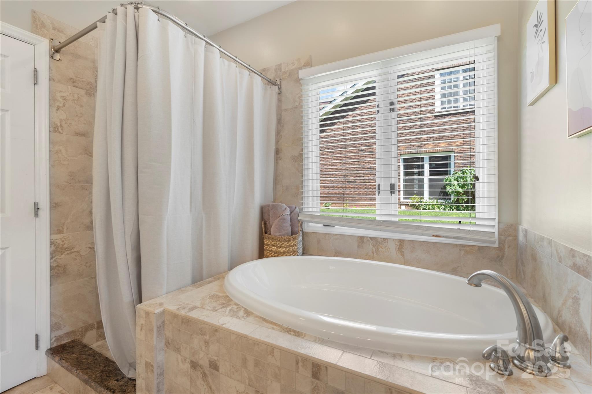 Winghurst - Residential
