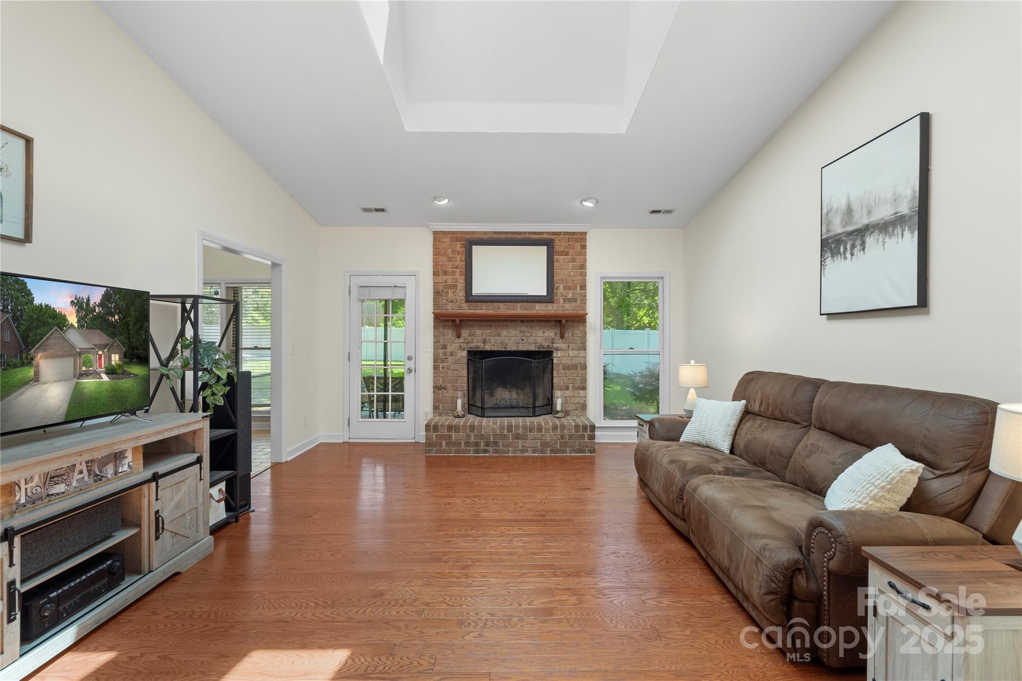 Winghurst - Residential