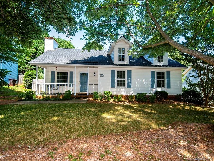 Fantastic home in a great location!! Well maintained, new roof 2014, newer windows and sliding door, adorable screened porch, HW floors, vaulted ceilings,  upgraded lighting, gas range, front load washer and dryer, refrigerator included! Slate floors in the bathroom, ceiling fans in all rooms, covered front porch, fenced yard, extra storage outside and workshop area. brick patio off the screened porch plus a stone walkway, great location and great schools, you don't want to miss this one!