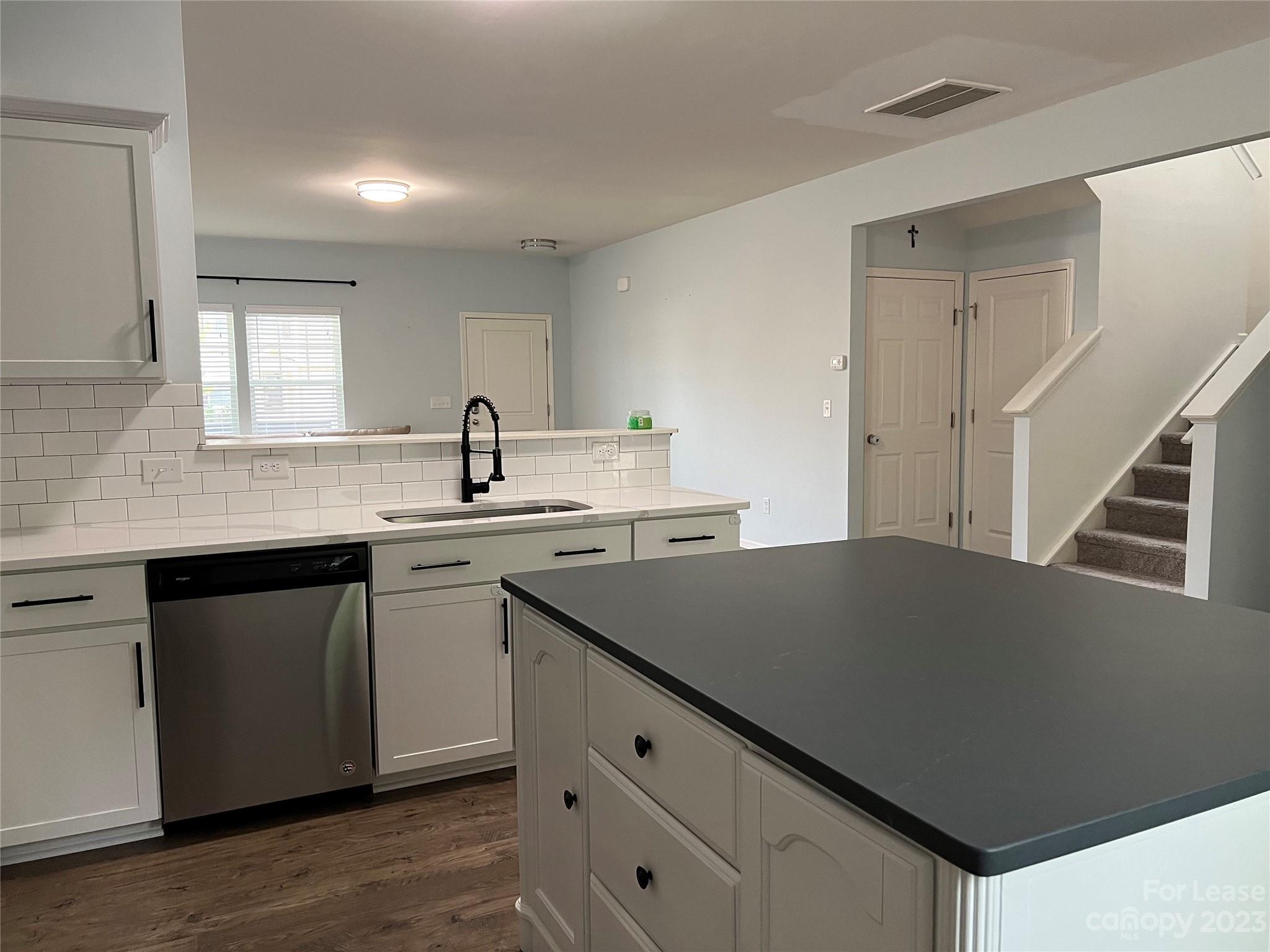 Fox Creek - Residential Lease