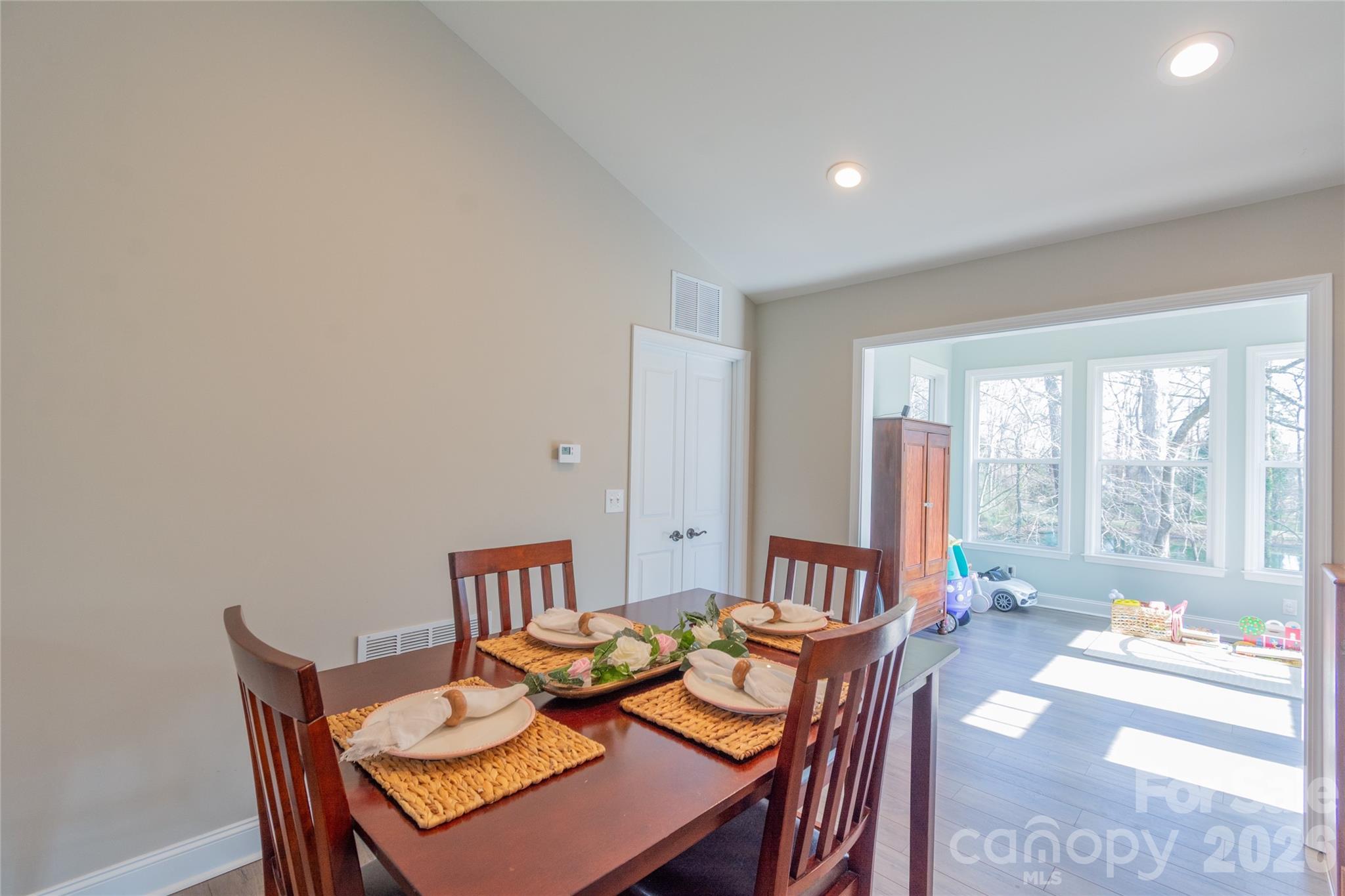 Meadowbrook - Residential