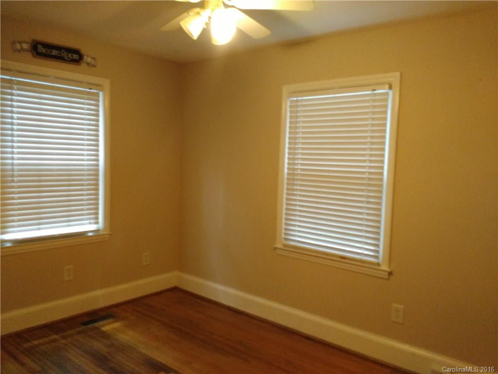 Merry Oaks - Residential