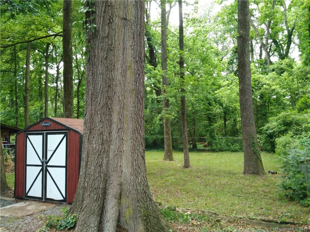 Merry Oaks - Residential