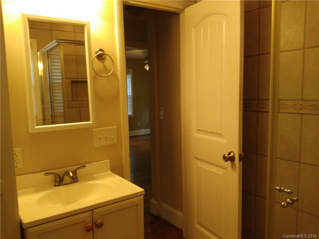 Merry Oaks - Residential