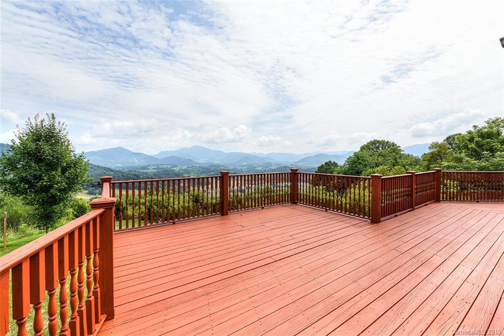 Hawk Mountain - Residential